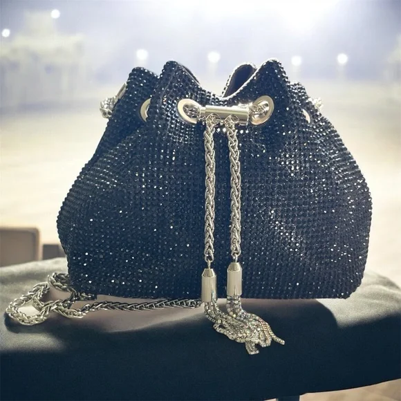 Elegant Black Beaded Women's Bag - Picture 1 of 10